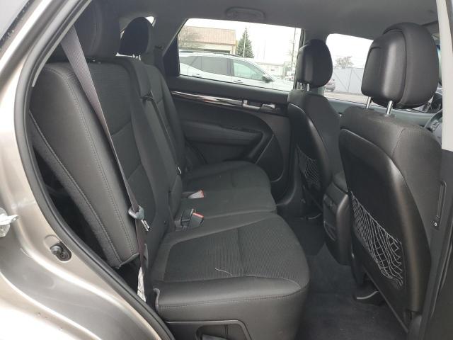 5XYKTDA77FG646559 KIA SORENTO LX