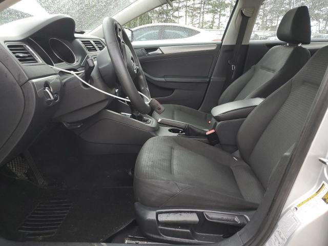 3VWD17AJ9FM244327 Volkswagen JETTA SE