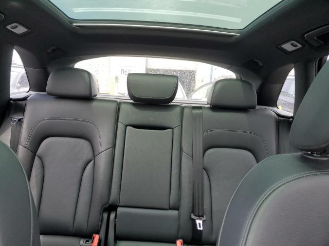 WA1M2AFPXHA056128 Audi Q5 Premium Plus