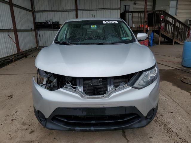 JN1BJ1CR3KW328134 Nissan Rogue Sport S