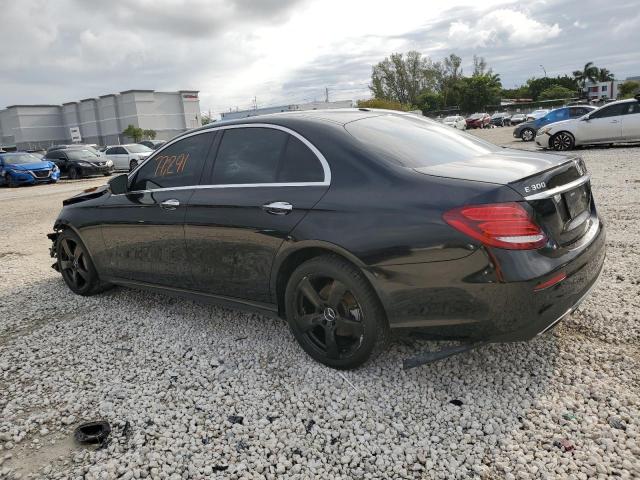 WDDZF4KB0HA257165 Mercedes-Benz E 300 4matic