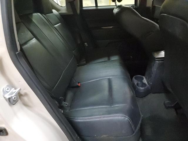 1C4NJDEB8GD768557 Jeep Compass Latitude