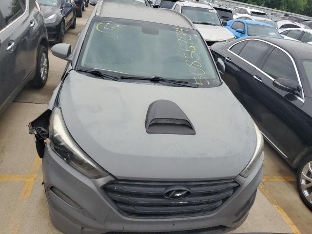 KM8J33A44HU388266 Hyundai Tucson Limited