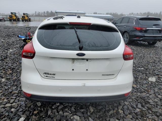 1FADP3N20GL299433 Ford Focus Titanium