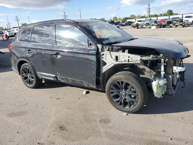 JA4AZ3A3XJZ030019 Mitsubishi Outlander Se