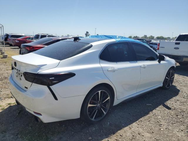 4T1B61HK8KU764267 Toyota CAMRY XSE