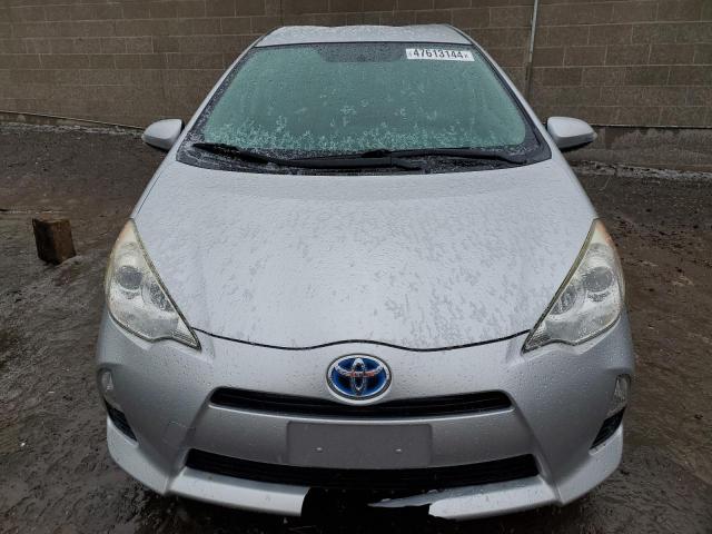 JTDKDTB39E1559831 Toyota PRIUS C