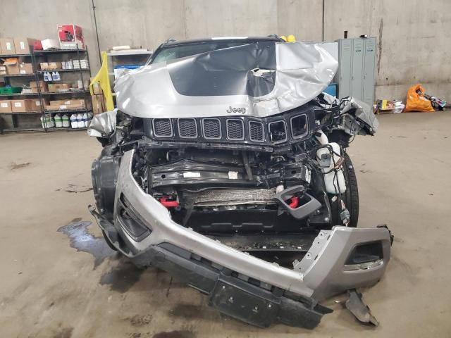 3C4NJDDB2LT207812 Jeep Compass Trailhawk