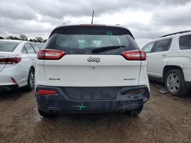 1C4PJMAB3FW774946 Jeep Cherokee Sport