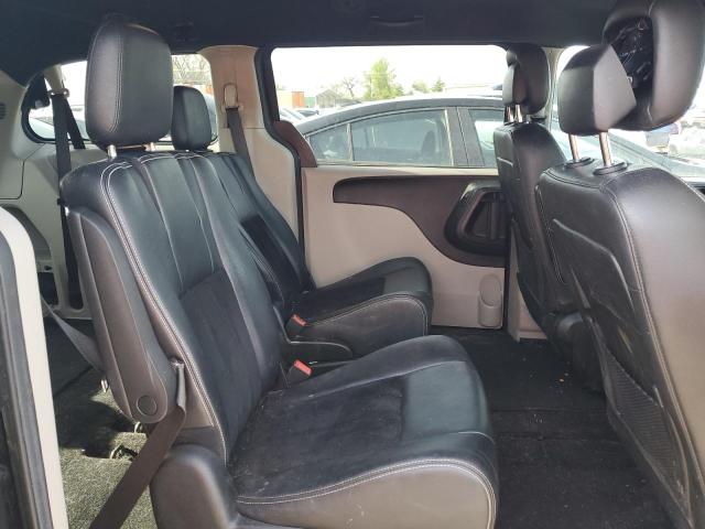 2C4RDGCG6JR240898 Dodge Grand Caravan Sxt