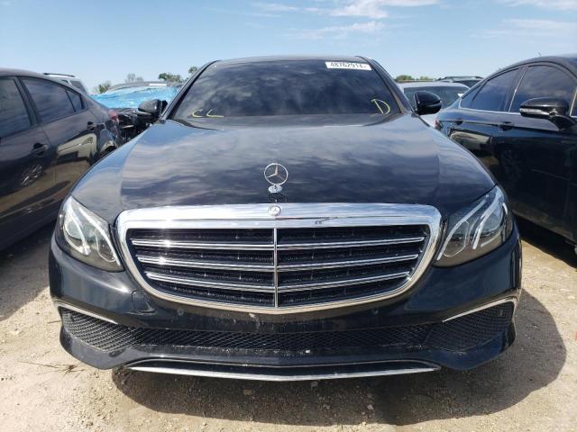 WDDZF4KB2HA094079 Mercedes-Benz E 300 4matic