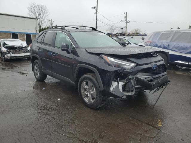 4T3MWRFV7RU129191 Toyota RAV4 LE