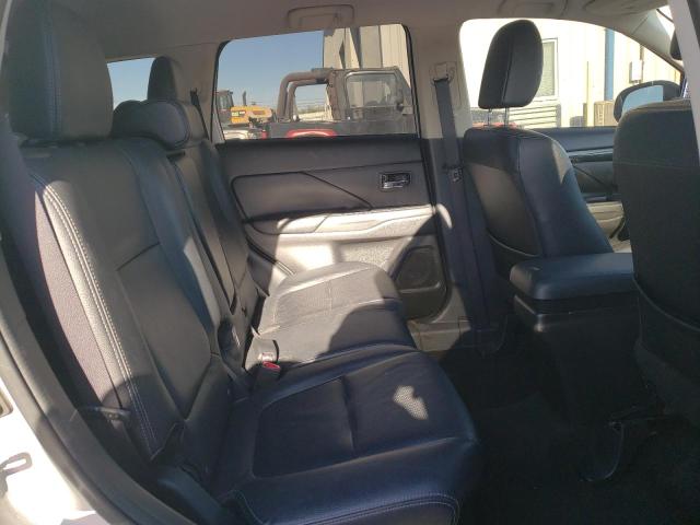 JA4AZ3A36JZ010320 Mitsubishi Outlander Se
