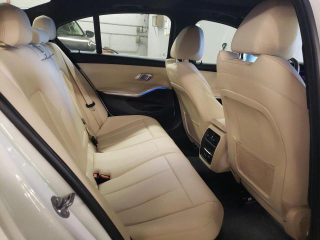 3MW5R7J01L8B16060 BMW 330XI