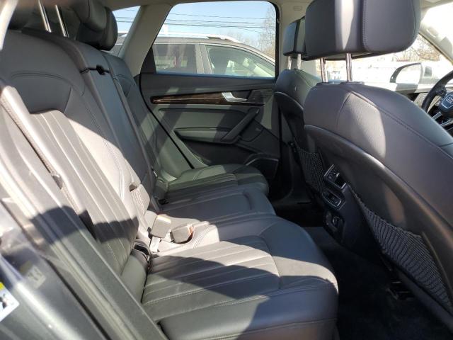 WA1BNAFY8J2242368 Audi Q5 Premium Plus
