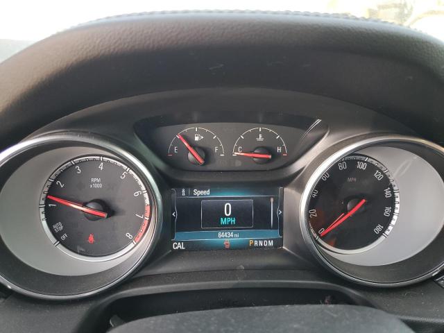 W04GV8SX7J1062381 Buick Regal Tourx Essence