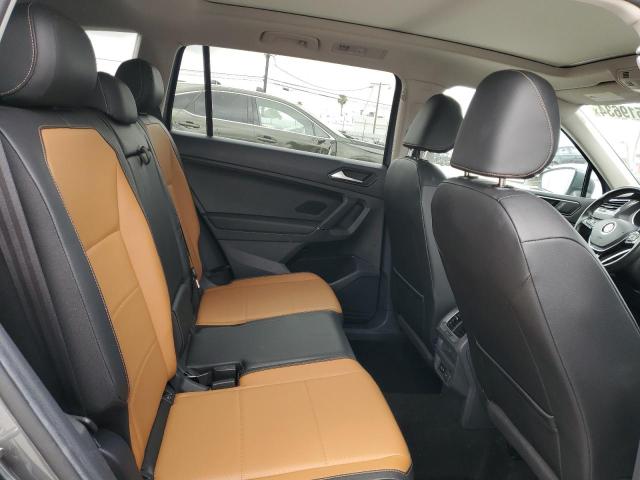 3VV2B7AX9JM181168 Volkswagen TIGUAN SE