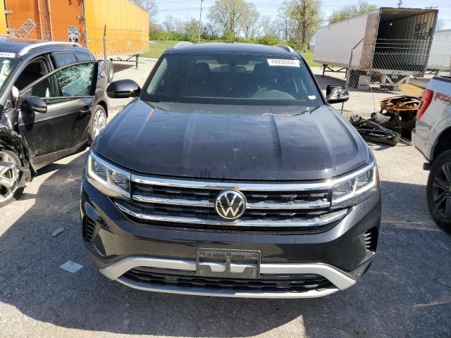 1V2KE2CA0NC218017 Volkswagen Atlas Cross Sport Se