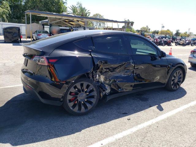 7SAYGDEF8PF683423 Tesla Model Y