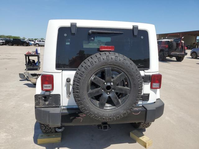 1C4BJWEG9EL325539 Jeep Wrangler Unlimited Sahara