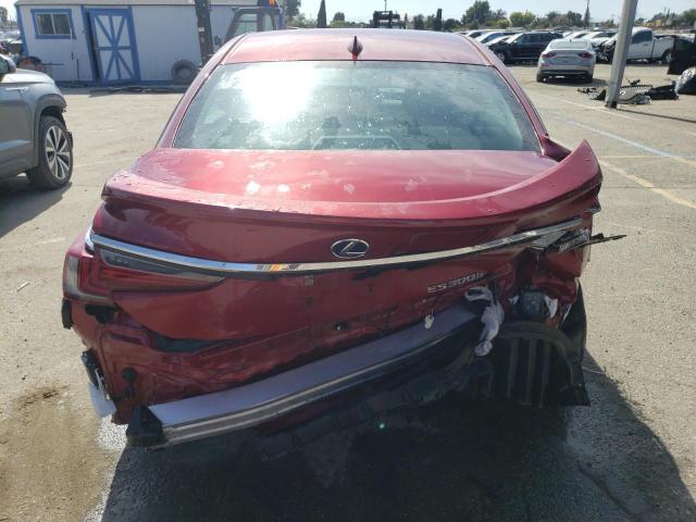 58ADA1C16NU013929 Lexus Es 300h Base