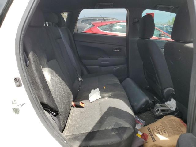 JA4AP3AU0LU019772 Mitsubishi Outlander Sport Es