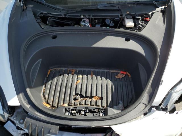 5YJ3E1EB1NF261726 Tesla MODEL 3