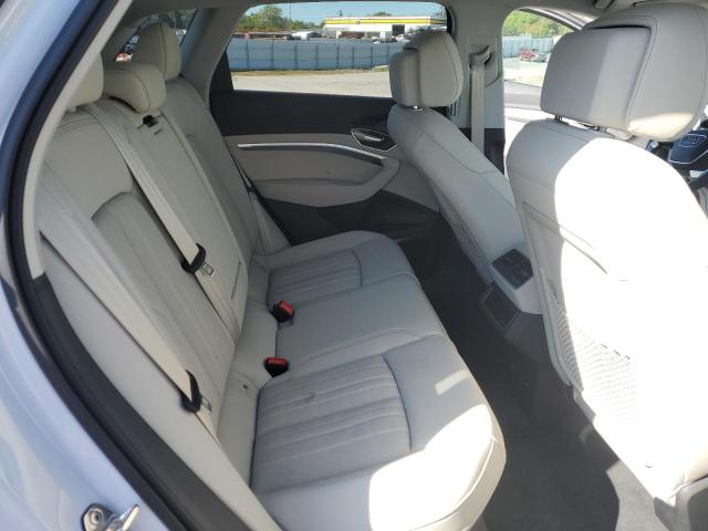 WA15AAGE1RB008839 Audi Q8 E-tron Premium Plus