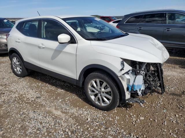 JN1BJ1AW5MW439599 Nissan Rogue Sport S