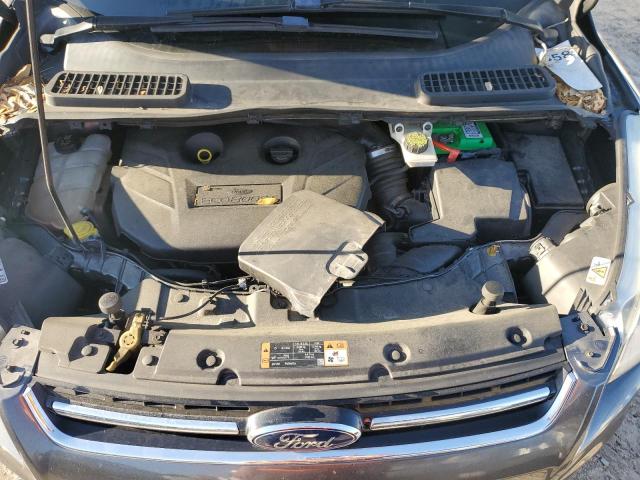 1FMCU0J90FUB92354 Ford Escape Titanium