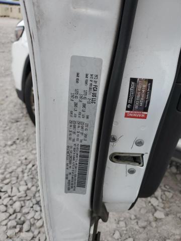 1C4PJLCB9KD396404 Jeep Cherokee Latitude