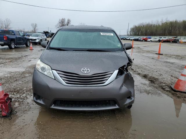 5TDKK3DC5GS714870 Toyota SIENNA LE