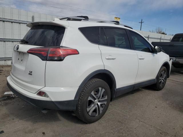 2T3BFREV3GW537807 Toyota RAV4 LE