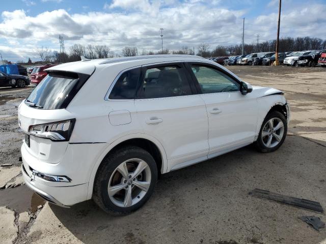 WA1BNAFY4L2058810 Audi Q5 Premium Plus