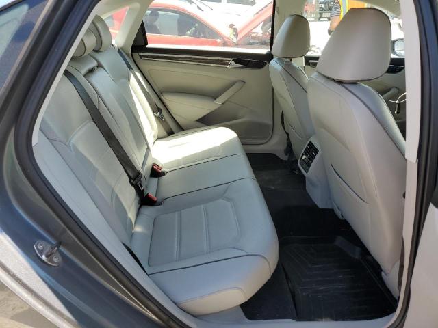1VWBT7A37HC035384 Volkswagen PASSAT SE