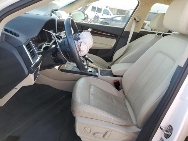 WA1BNAFY8K2098838 Audi Q5 Premium Plus