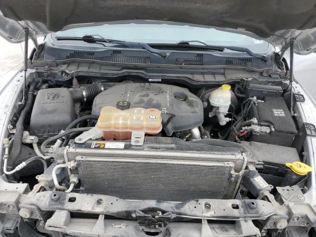 1C6RR6LM5ES319864 RAM 1500 Slt