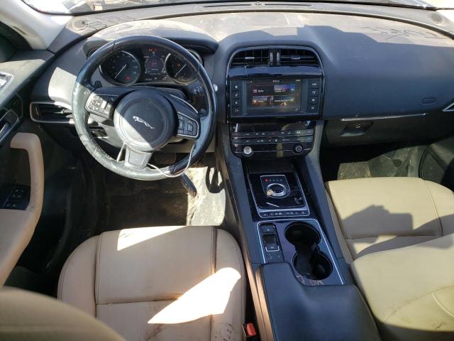 SADCJ2BN2HA492216 Jaguar F-pace Premium
