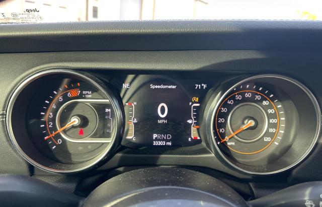 1C4HJXEN8LW172436 Jeep Wrangler Unlimited Sahara