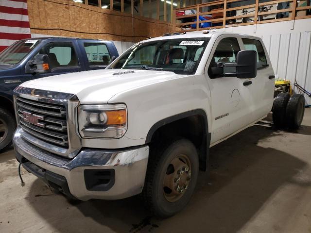 49998704 :رقم المزاد ، 1GD421C80FF152235 vin ، 2015 Gmc Sierra K3500 مزاد بيع