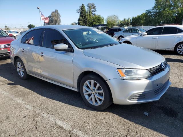 3VWD17AJ6EM276599 Volkswagen JETTA SE