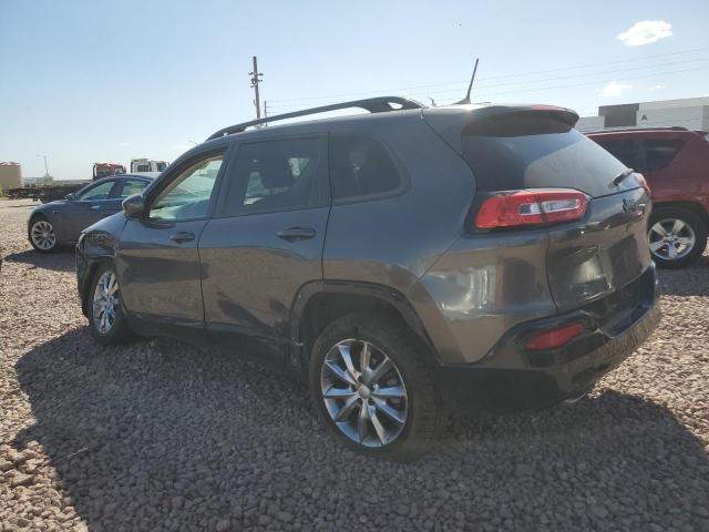1C4PJLCB8JD588394 Jeep Cherokee Latitude