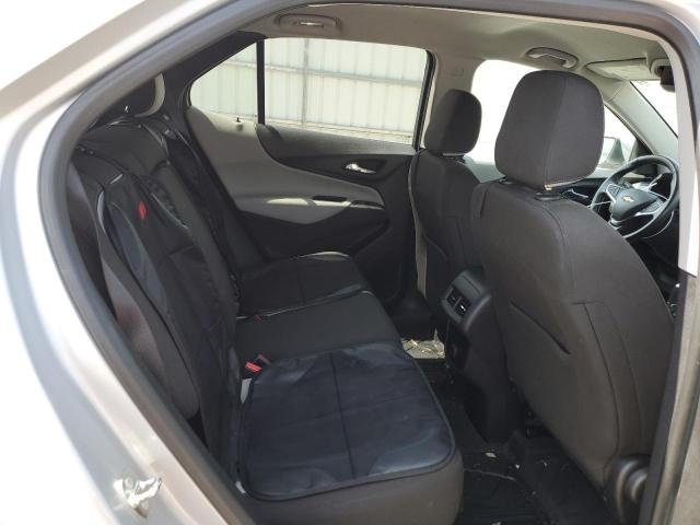 2GNAXJEV0J6222712 Chevrolet EQUINOX LT