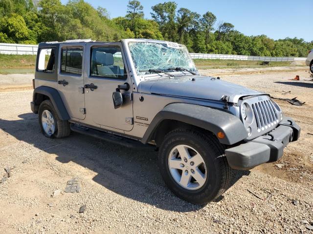1C4BJWDG1JL887026 Jeep Wrangler Unlimited Sport