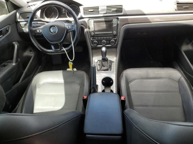 1VWBA7A36JC043617 Volkswagen PASSAT SE