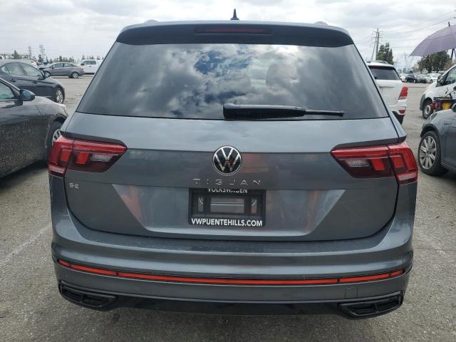 3VVCB7AX7NM139799 Volkswagen Tiguan Se R-line Black