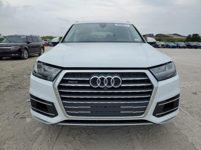 WA1LAAF71JD049040 Audi Q7 Premium Plus