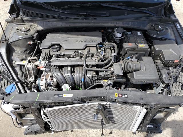 KMHLM4AG6NU330063 Hyundai ELANTRA SEL