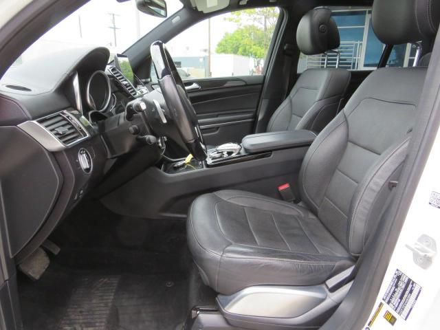 4JGDF7DE5HA883884 Mercedes-Benz Gls 550 4matic