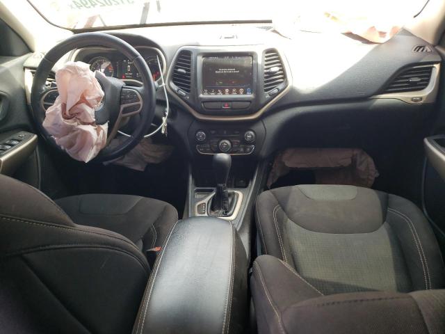 1C4PJLCB4HW668919 Jeep Cherokee Latitude